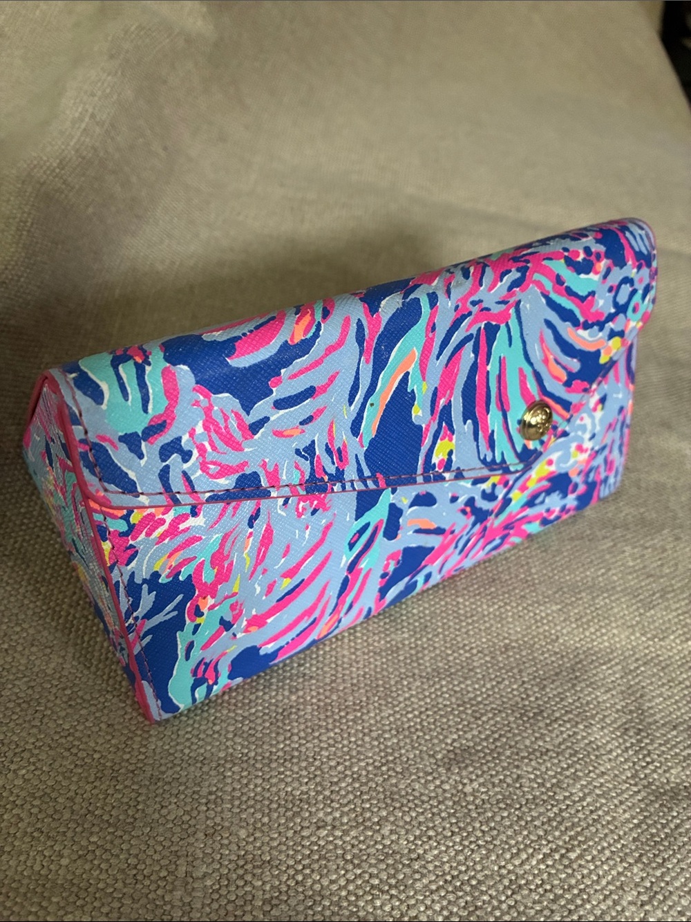 Lily Pulitzer Colorful Pink & Blue Patterned Women's Sunglass Case